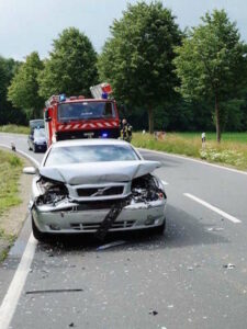 Mehr über den Artikel erfahren Unterstützung Rettungsdienst / Auslaufende Betriebsstoffe