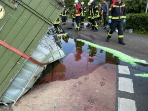 Mehr über den Artikel erfahren Gefahrguteinsatz: Flüssigdünger